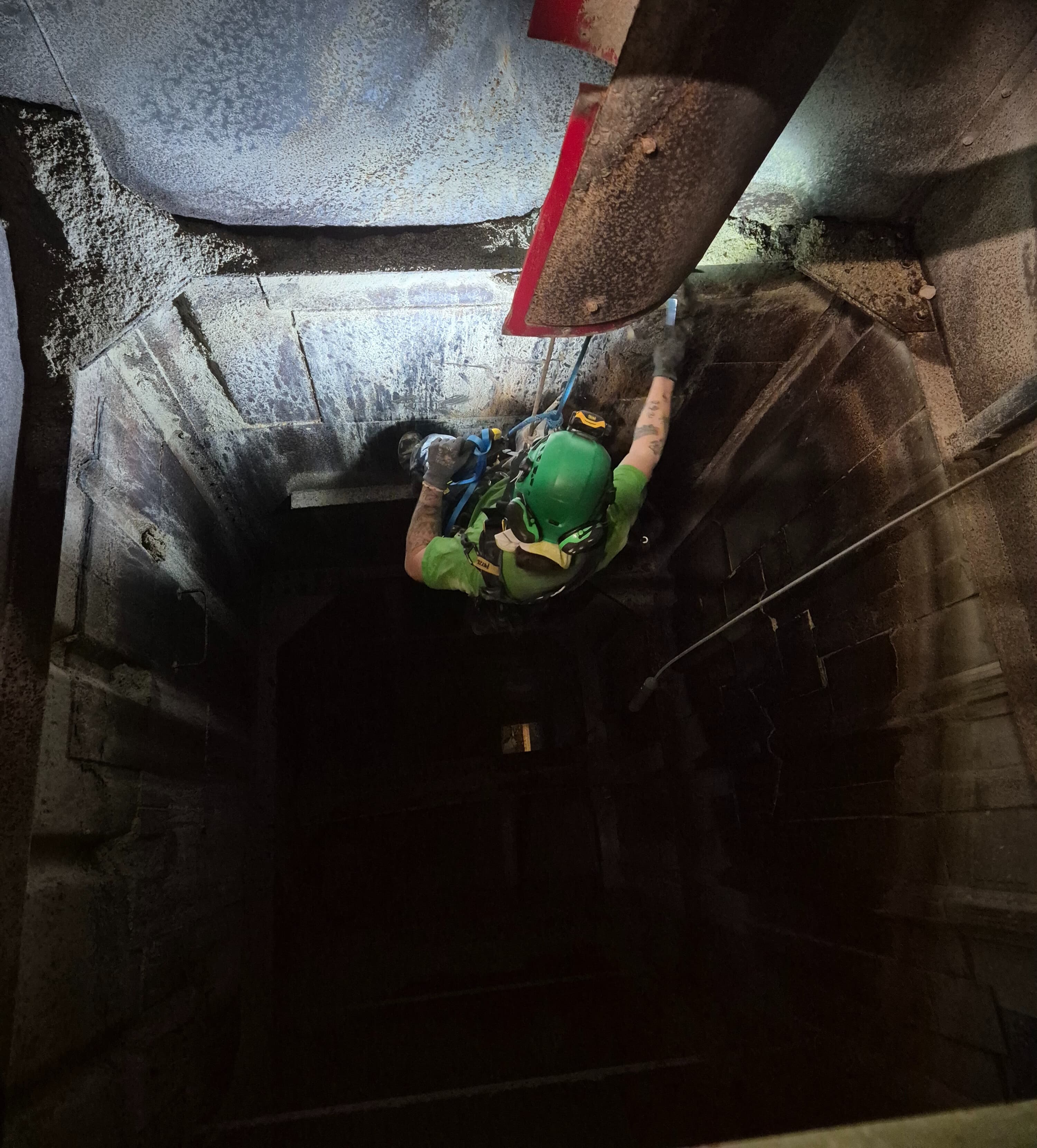 Travaux en espace confiné image 1